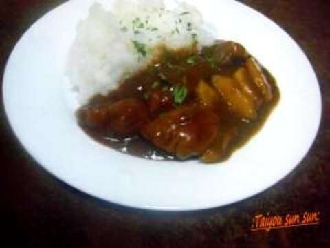 りんごジュースで煮込むフルーティーカレー♪